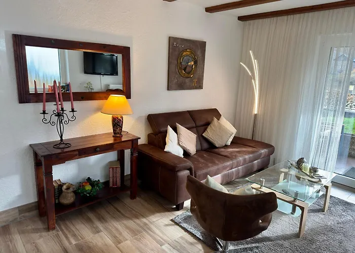 Haus Edeltrud - Ferienwohnung Moselufer Bernkastel-Kues