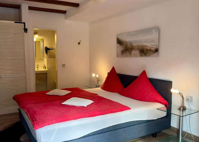 Haus Edeltrud - Ferienwohnung Moselufer Bernkastel-Kues