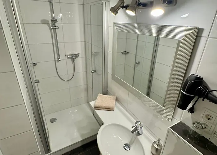 Haus Edeltrud - Ferienwohnung Moselufer *